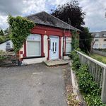 Rent 2 bedroom flat in Wales