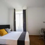 Rent a room of 85 m² in valencia