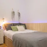 Alquilar 4 dormitorio apartamento en Madrid