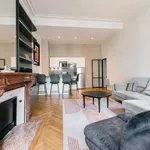 Rent 1 bedroom apartment of 51 m² in Bordeaux