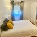 Rent 2 bedroom apartment in Lisbon