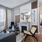 Rent 3 bedroom apartment of 69 m² in Paris