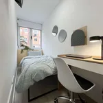 Rent a room in madrid