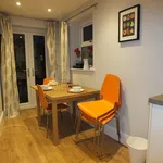 room in Waverley Road, Reading