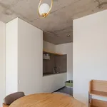 Rent 2 bedroom apartment of 65 m² in Porto