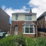 Rent 3 bedroom flat in East Of England