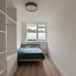 Huur 4 slaapkamer appartement van 82 m² in Rotterdam