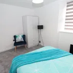 Rent 1 bedroom flat in Cardiff