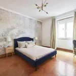 Rent a room in lisbon