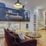 Rent 2 bedroom apartment of 818 m² in Paris