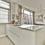 Huur 7 slaapkamer appartement van 208 m² in Willemspark