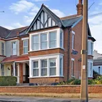 Rent 1 bedroom apartment in Southend-on-Sea