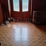 Rent 2 bedroom apartment of 100 m² in Matulji