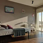 Rent a room of 80 m² in milan