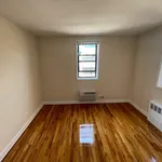 Rent 2 bedroom apartment in Queens