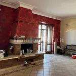 Rent 4 bedroom house of 150 m² in Giugliano in Campania