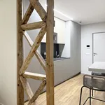 Rent 1 bedroom apartment of 30 m² in Lisbon