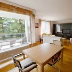 Rent 3 bedroom apartment in Auderghem