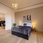 Rent 1 bedroom apartment of 56 m² in Prague