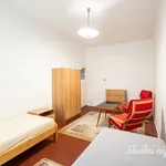 Pronajměte si 3 ložnic/e byt o rozloze 107 m² v Prague