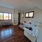 Rent 5 bedroom apartment of 160 m² in Brunate