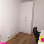 Rent 3 bedroom flat in Leicester