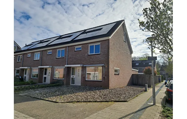 Huur 4 slaapkamer appartement van 142 m² in Enschede