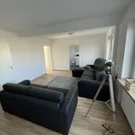 Miete 2 Schlafzimmer wohnung von 861 m² in Duisburg