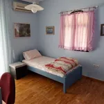 Rent 3 bedroom apartment of 110 m² in Πευκάκια