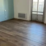 Appartement de 75 m² avec 4 chambre(s) en location à Perpignan