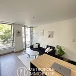 Appartement de 67 m² avec 2 chambre(s) en location à Saint-Étienne