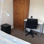 Rent 6 bedroom house in West Midlands