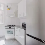 Rent 2 bedroom apartment of 79 m² in paris