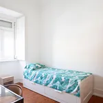 Rent 5 bedroom apartment in Lisbon