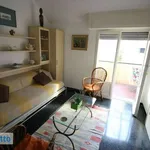 Rent 5 bedroom apartment of 75 m² in Genoa