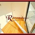 Rent 4 bedroom apartment of 75 m² in Milano