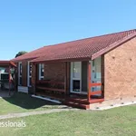 Rent 3 bedroom house of 556 m² in  Nowra NSW 2541                        