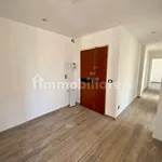 Rent 5 bedroom apartment of 120 m² in Genoa