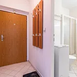 Pronajměte si 1 ložnic/e byt o rozloze 28 m² v Prague