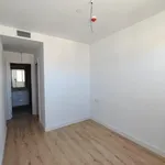 Rent 3 bedroom apartment of 7623 m² in Málaga