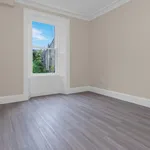 Rent 2 bedroom apartment in Edinburgh