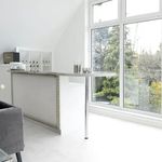 Miete 4 Schlafzimmer wohnung von 185 m² in Köln