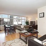 Rent 1 bedroom apartment of 85 m² in New York