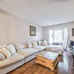 Maison de 4736 m² avec 3 chambre(s) en location à Vaughan (Maple)