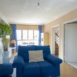 Rent a room of 150 m² in madrid