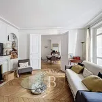 Appartement de 84 m² avec 3 chambre(s) en location à Paris