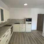 Pronajměte si 3 ložnic/e byt o rozloze 85 m² v Znojmo