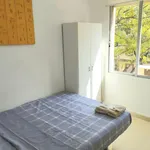 Rent 4 bedroom apartment in Valencia