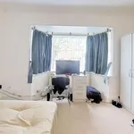 Rent 3 bedroom flat in West Midlands