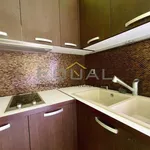 Rent 3 bedroom house of 212 m² in Πανόραμα